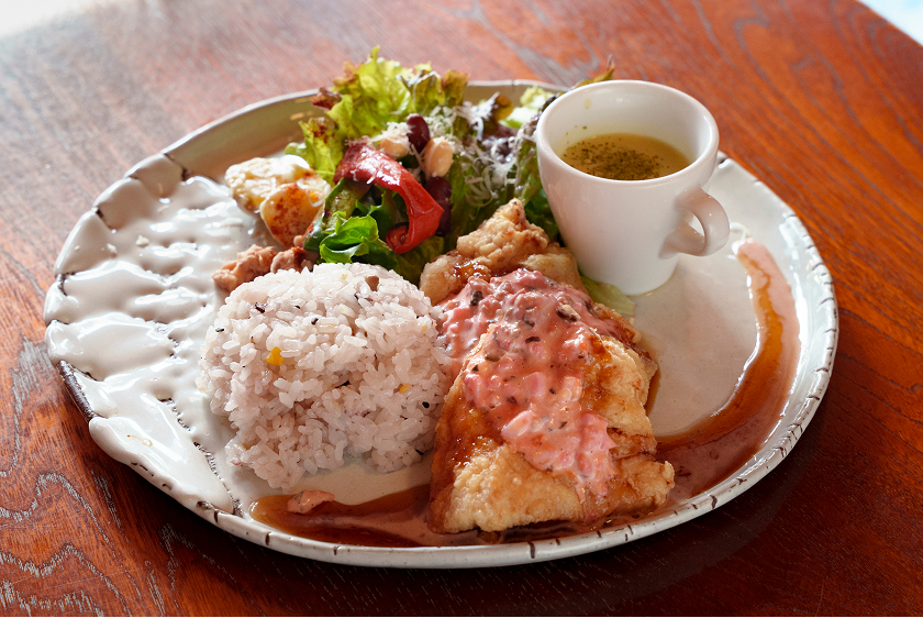 しば漬けタルタルのチキン南蛮プレート